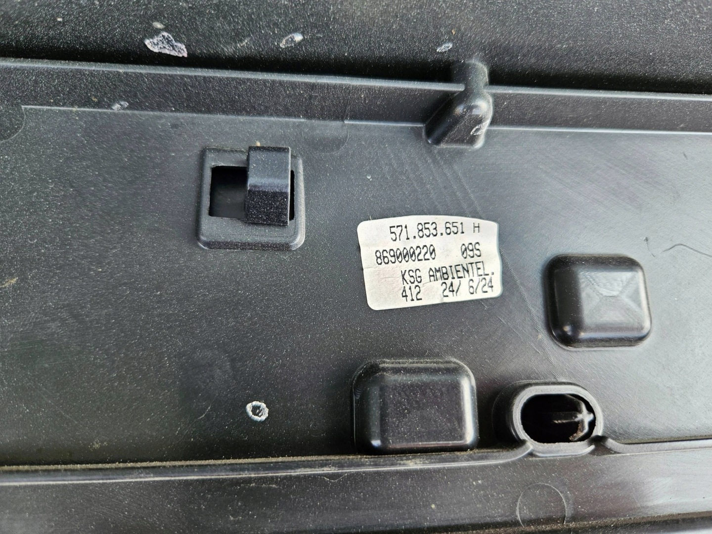 VW Tiguan Kühlergrill FRONTGRILL Kühlergitter 571853653A - Thumbnail 12