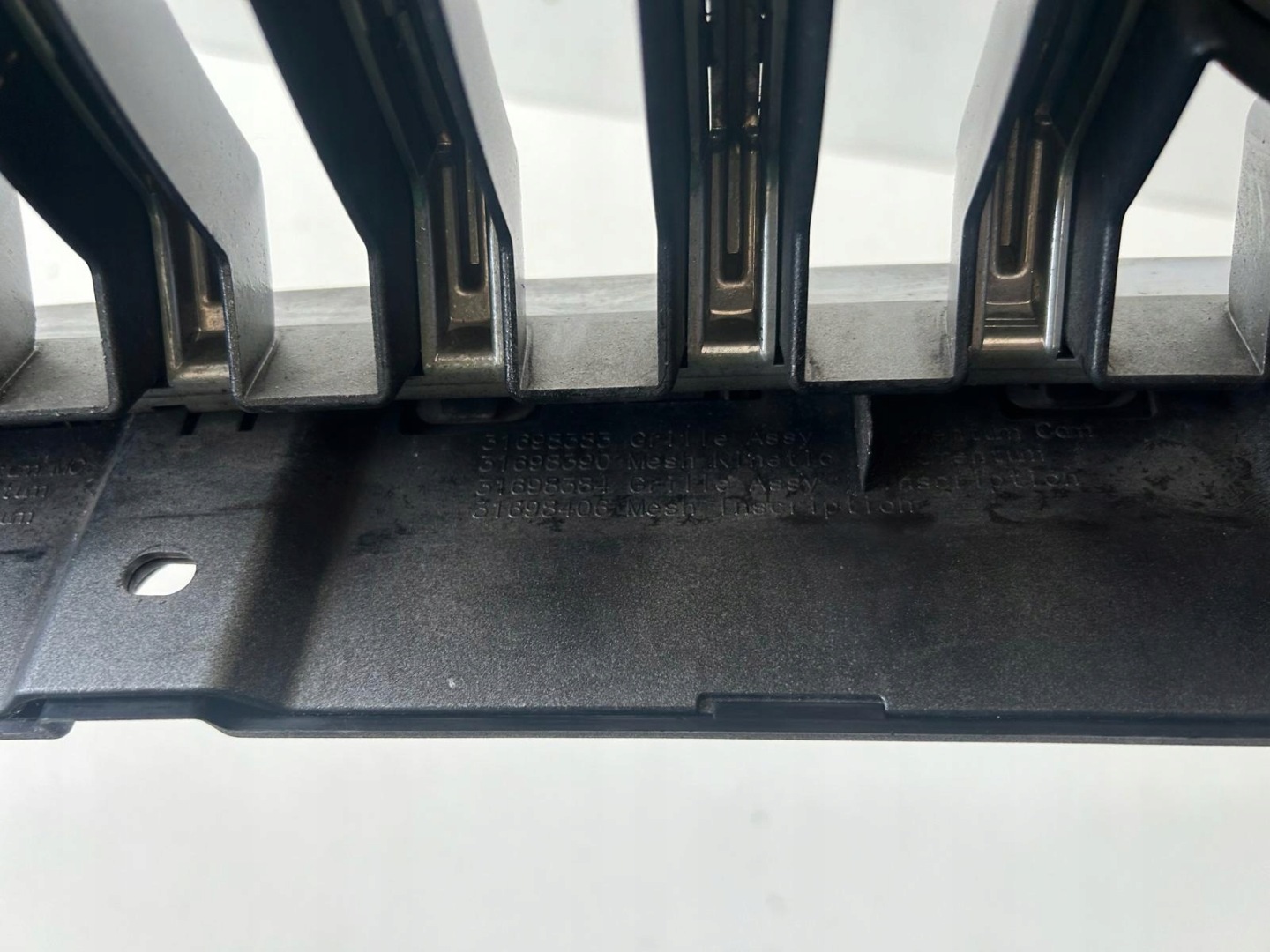 Volvo XC90 Kühlergrill FRONTGRILL Kühlergitter 31698722 - Thumbnail 7