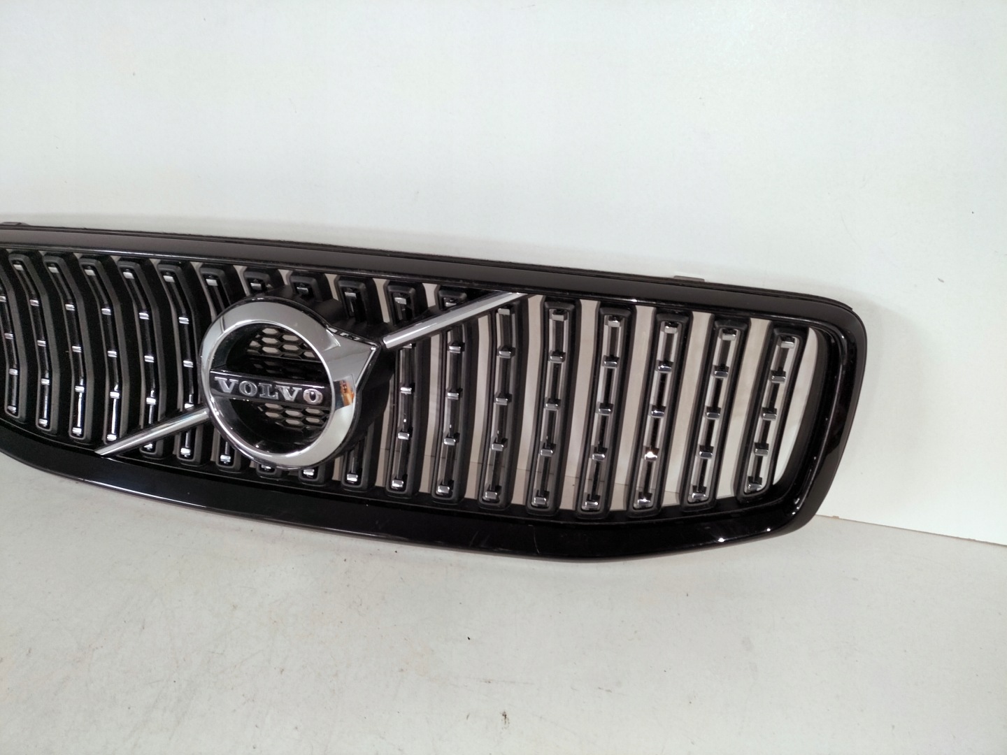 Volvo S60/V60 V60 Kühlergrill FRONTGRILL Kühlergitter 32132230 - Thumbnail 4