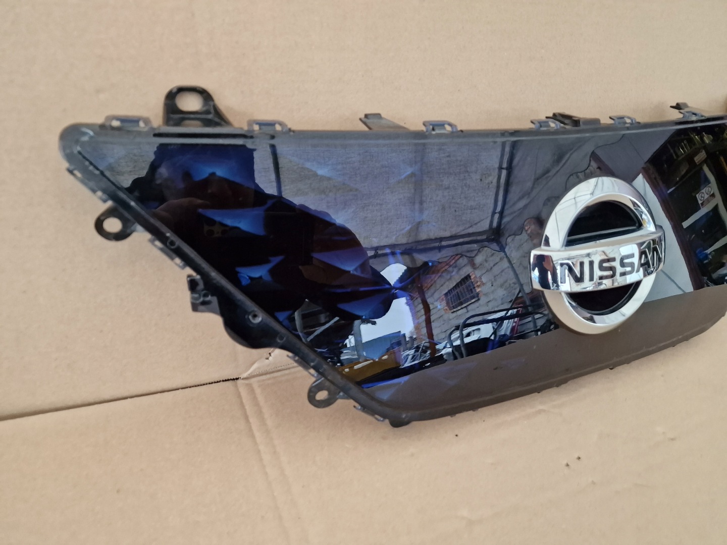 Nissan Leaf ZE0 Kühlergrill FRONTGRILL Kühlergitter - Thumbnail 2