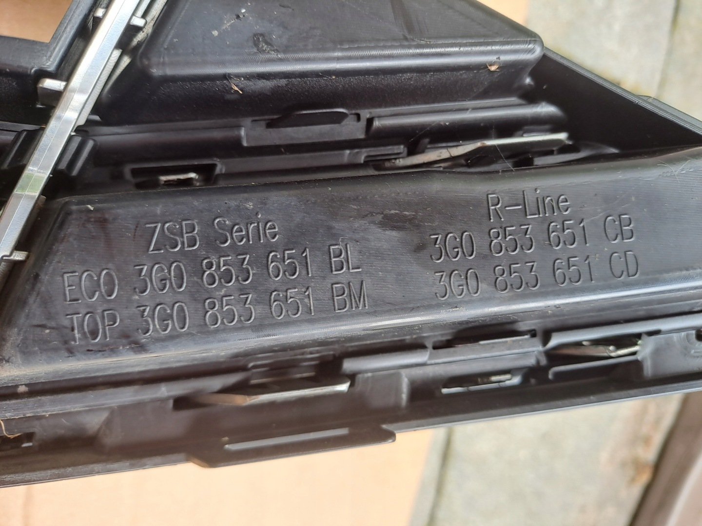 VW Passat B8 Kühlergrill FRONTGRILL Kühlergitter 3G0855365 - Thumbnail 3