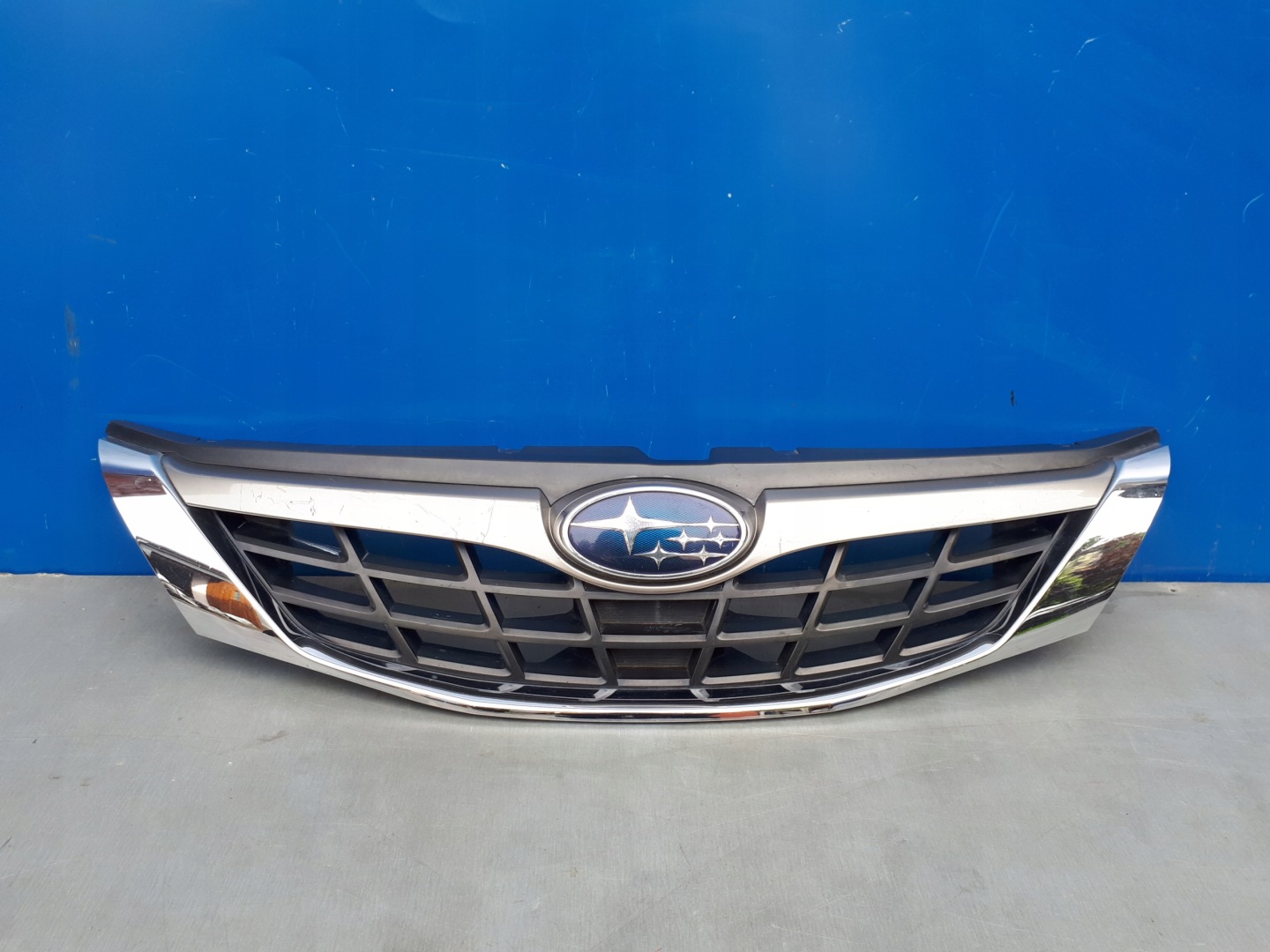 Subaru Impreza GH Kühlergrill FRONTGRILL Kühlergitter - Thumbnail 1