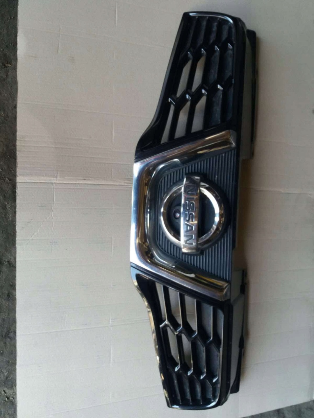 Nissan Qashqai J10 Kühlergrill FRONTGRILL Kühlergitter ILLKAMERA - Image 1