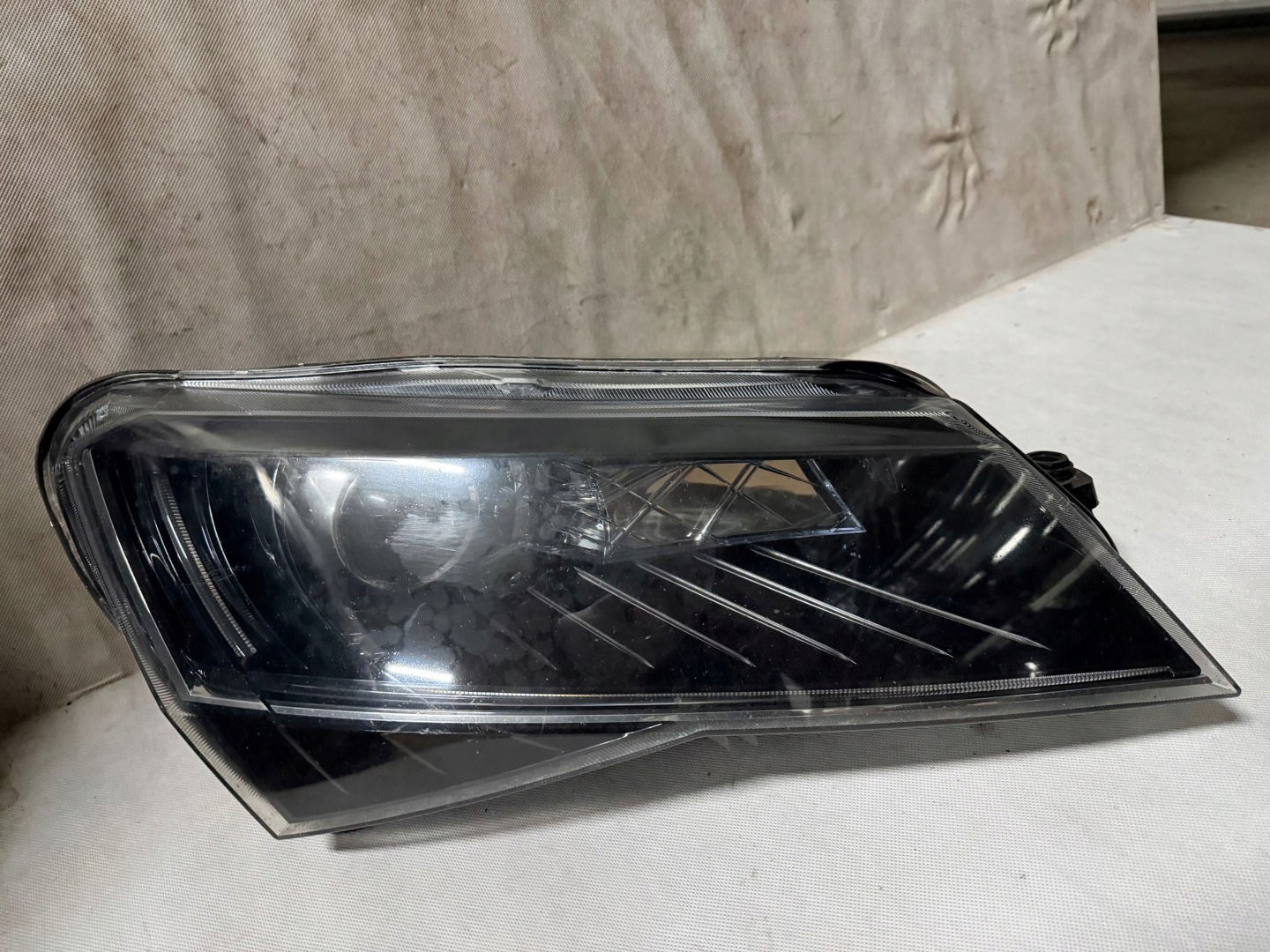 Frontscheinwerfer Skoda Superb III 3V 3V1941016B LED Links Headlight - Thumbnail 1