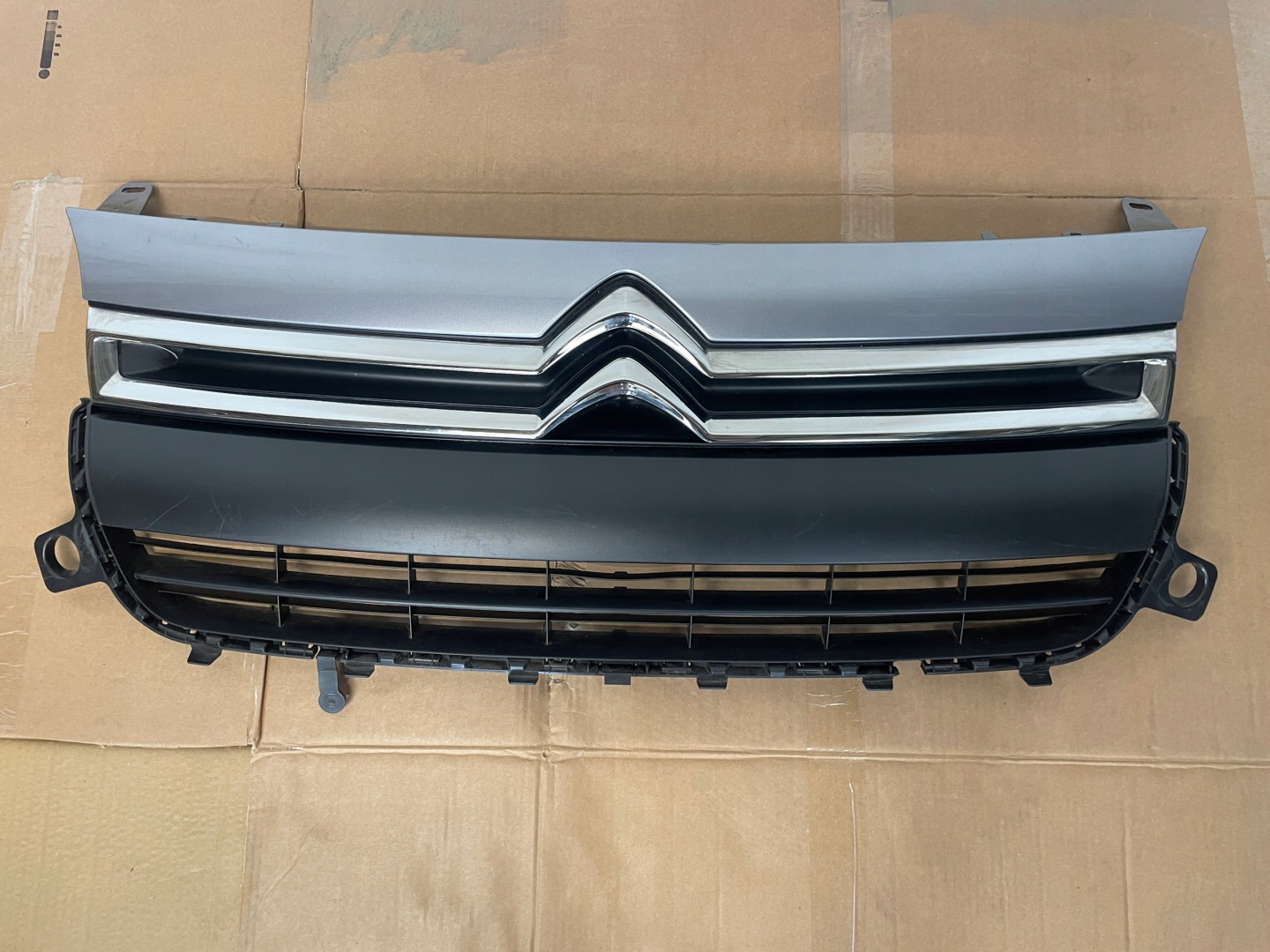Citroen Berlingo I Kühlergrill FRONTGRILL Kühlergitter - Thumbnail 1