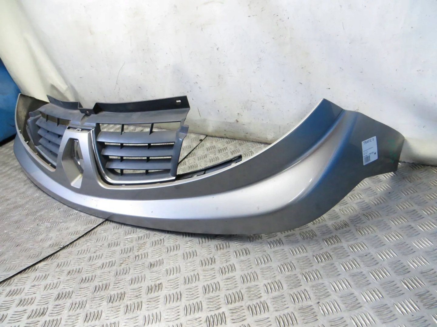 Renault Trafic L Kühlergrill FRONTGRILL Kühlergitter 623100251R - Thumbnail 2