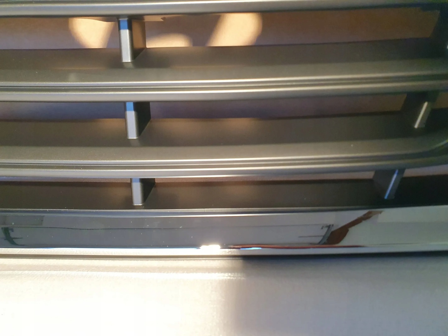 Hyundai H-1 Kühlergrill FRONTGRILL Kühlergitter 865614H700 - Thumbnail 10