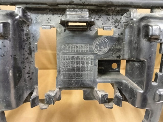 Skoda Octavia 1U Kühlergrill FRONTGRILL Kühlergitter - Thumbnail 5