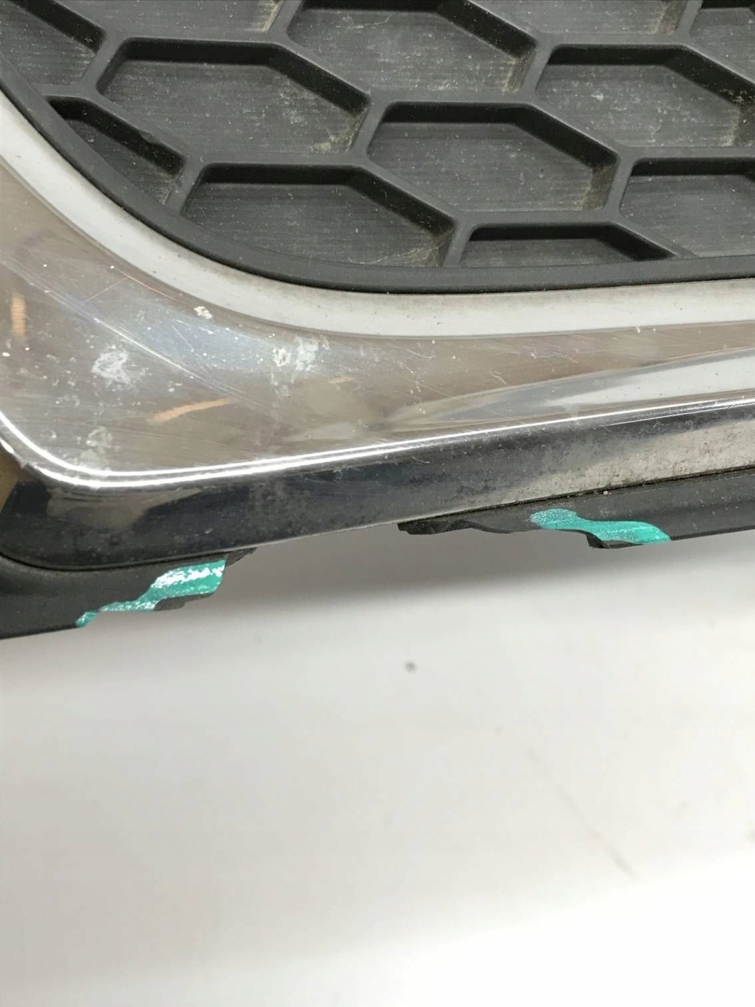 Suzuki Vitara II LY Kühlergrill FRONTGRILL Kühlergitter 7211160R0 - Thumbnail 10