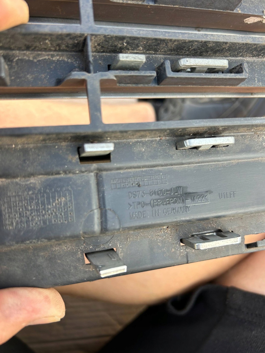 Ford Mondeo V MK5 Kühlergrill FRONTGRILL Kühlergitter DS738150J - Thumbnail 7