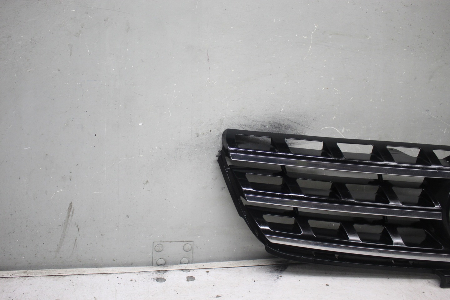Mercedes-Benz GLE W166 Kühlergrill FRONTGRILL Kühlergitter A1668800123 - Thumbnail 4
