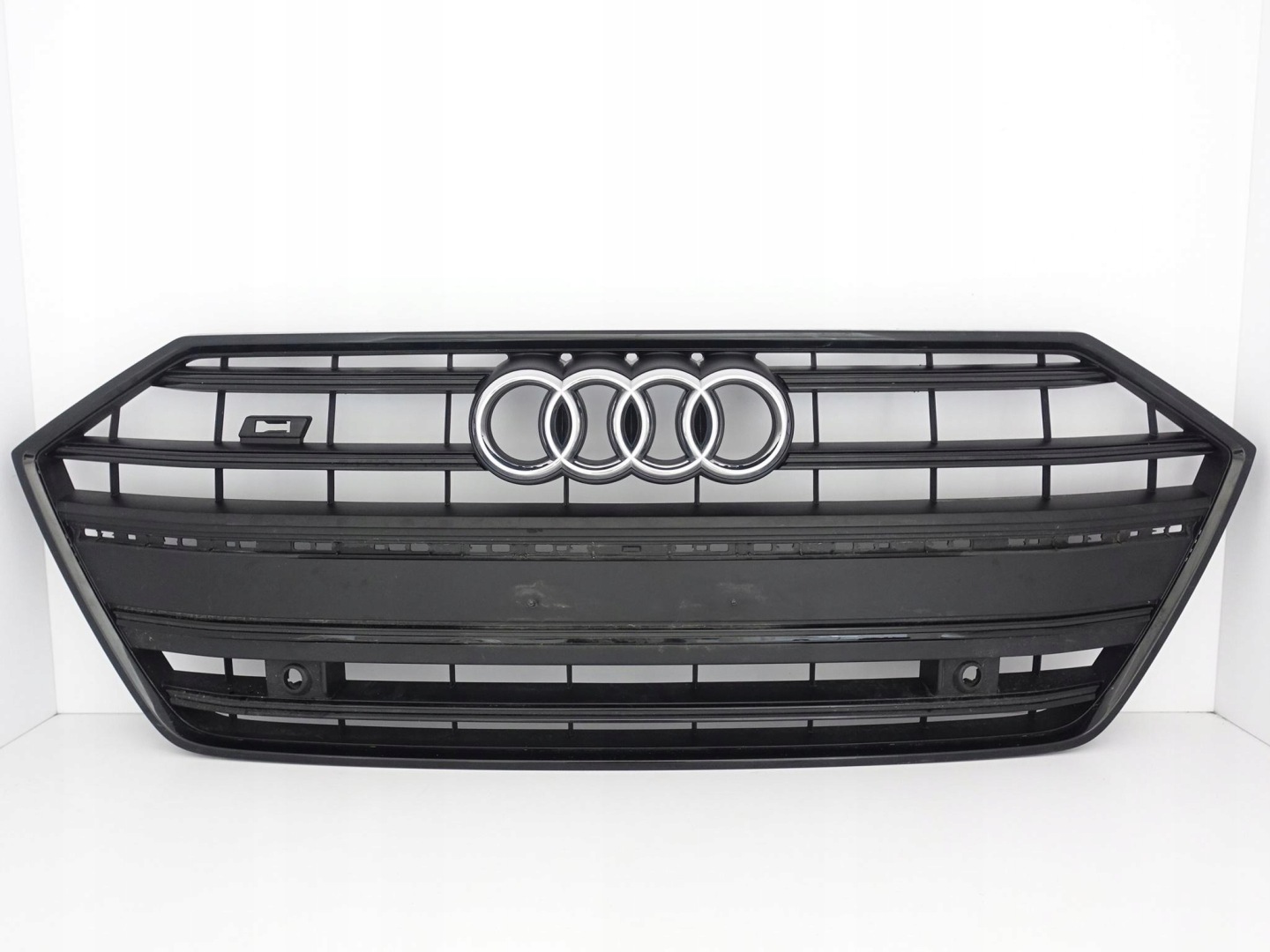 Audi 4K8 Kühlergrill FRONTGRILL Kühlergitter 4K8853651D - Thumbnail 1
