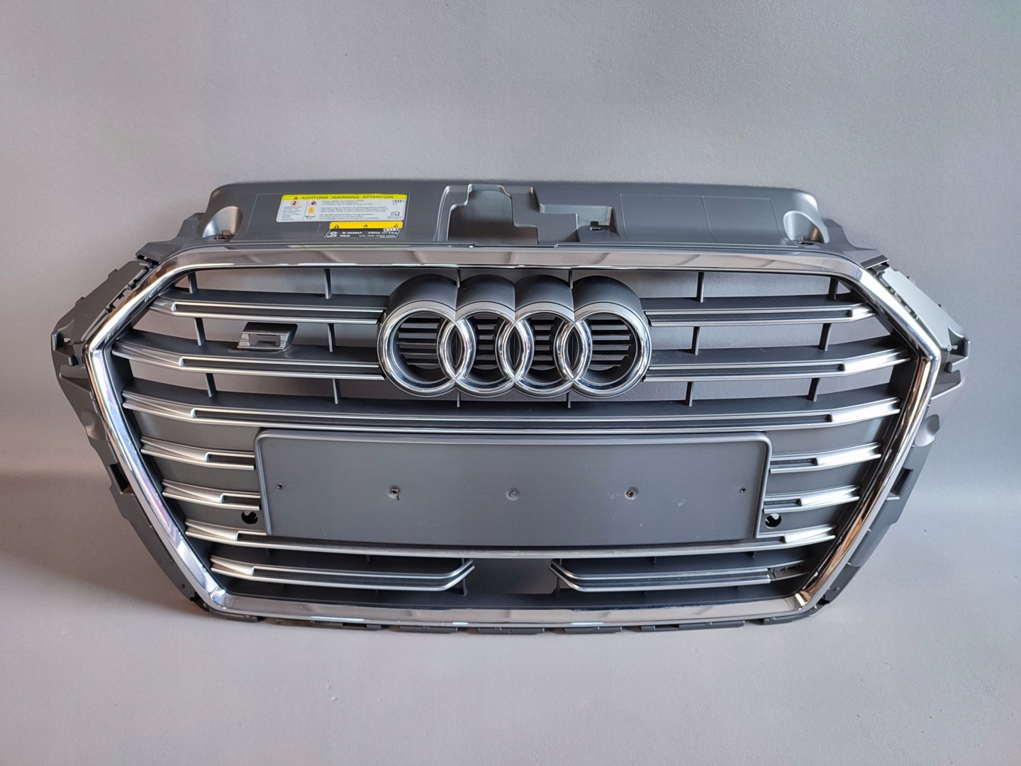 Audi A3 8V3 Kühlergrill FRONTGRILL Kühlergitter 8V3853651AE - Thumbnail 1