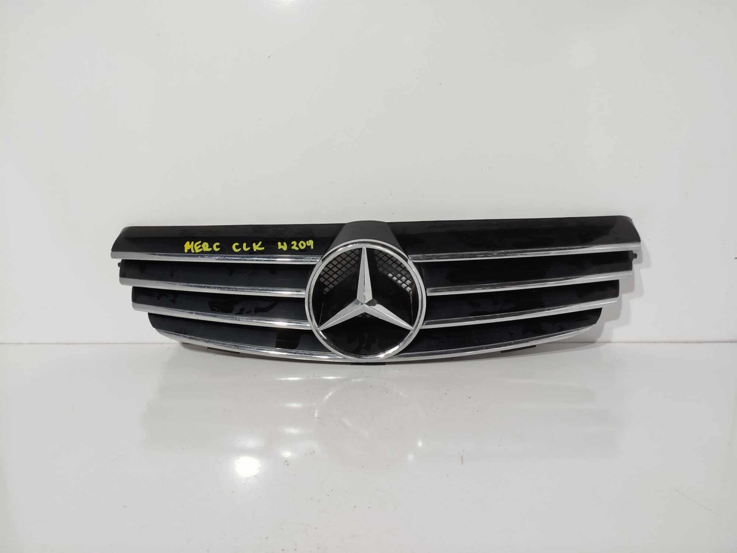 Mercedes-Benz CLK-Klasse W209 Kühlergrill FRONTGRILL Kühlergitter - Thumbnail 2