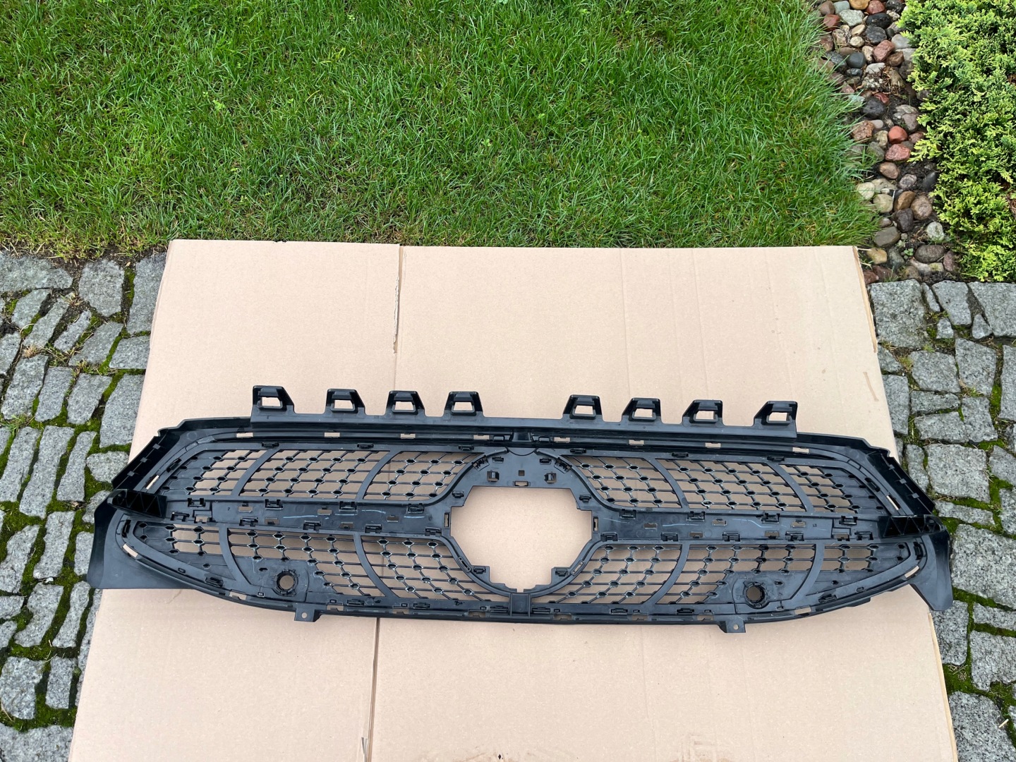 Mercedes-Benz CLA C118 Kühlergrill FRONTGRILL Kühlergitter A1188880000 - Thumbnail 6