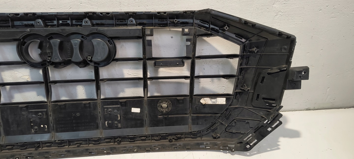 Audi Q8 Kühlergrill FRONTGRILL Kühlergitter 4M8853651MB - Thumbnail 8