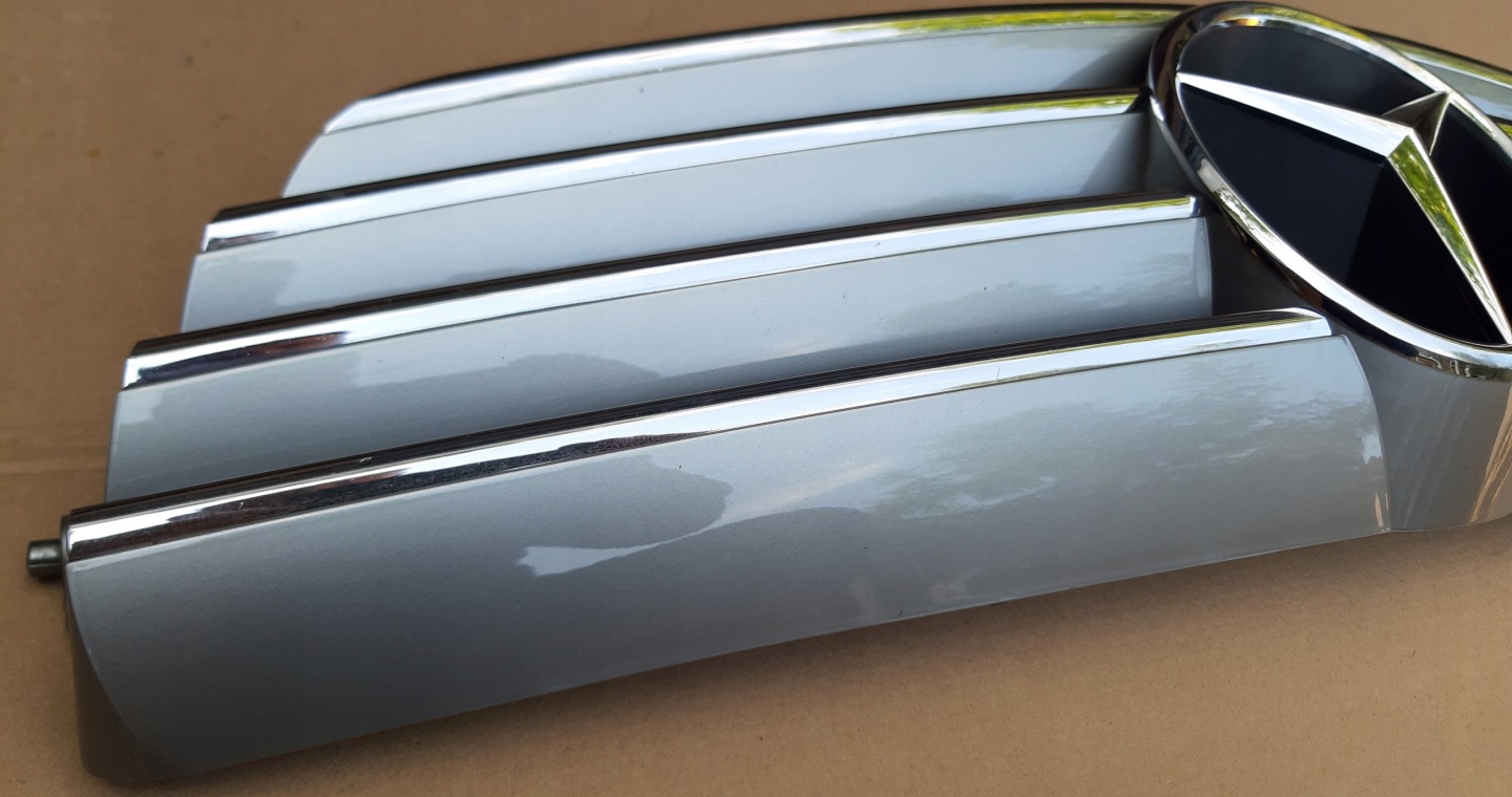 Mercedes-Benz CLK-Klasse W209 Kühlergrill FRONTGRILL Kühlergitter A2098800223 - Thumbnail 5