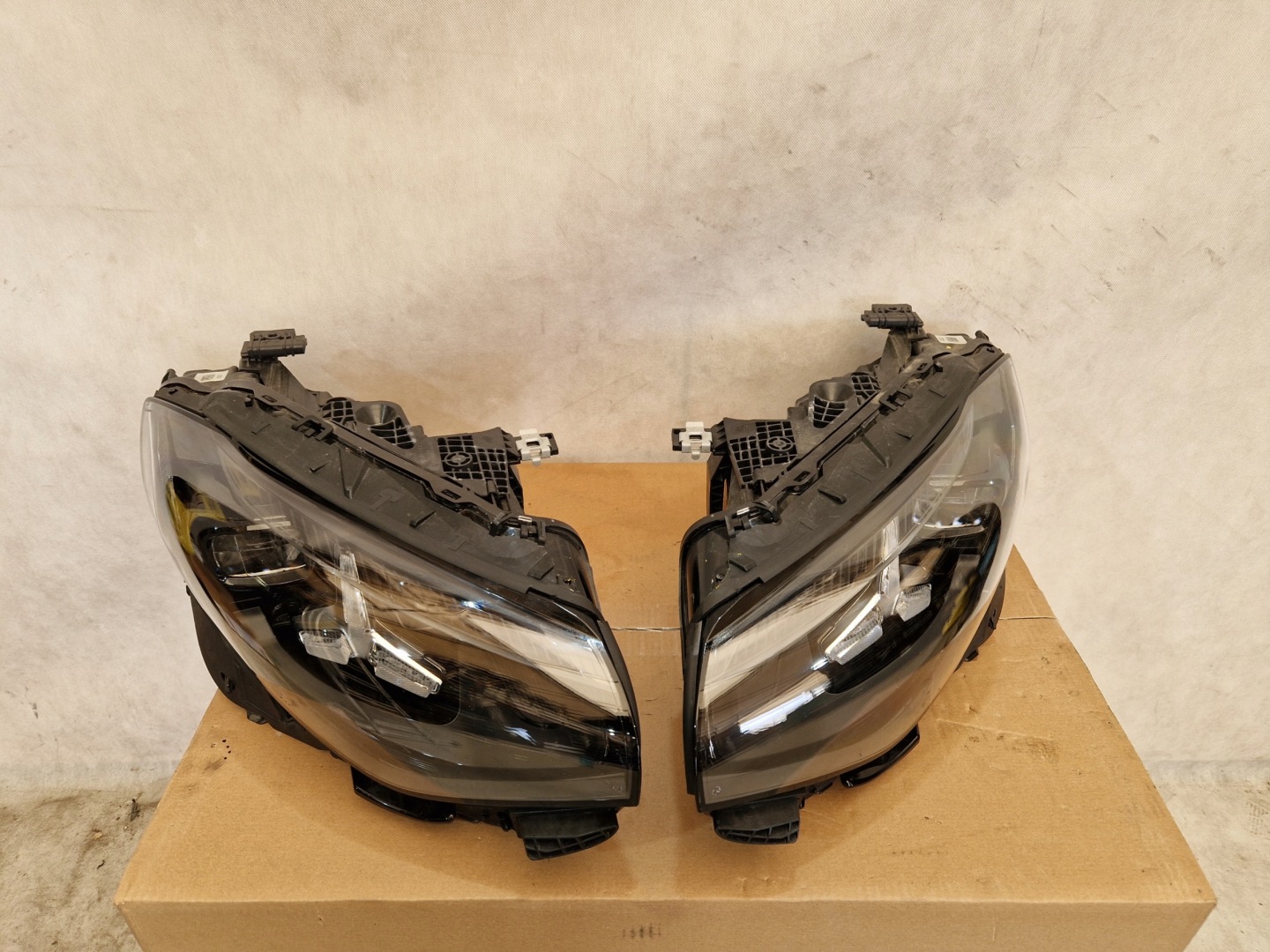 Frontscheinwerfer Mercedes-Benz CLA C118 A1749064102 Multibeam LED Links Headlight - Thumbnail 1