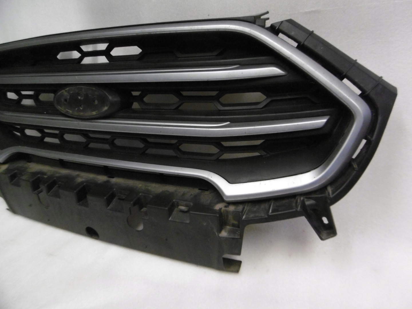 Ford EcoSport Kühlergrill FRONTGRILL Kühlergitter BN1517B968EW - Thumbnail 3