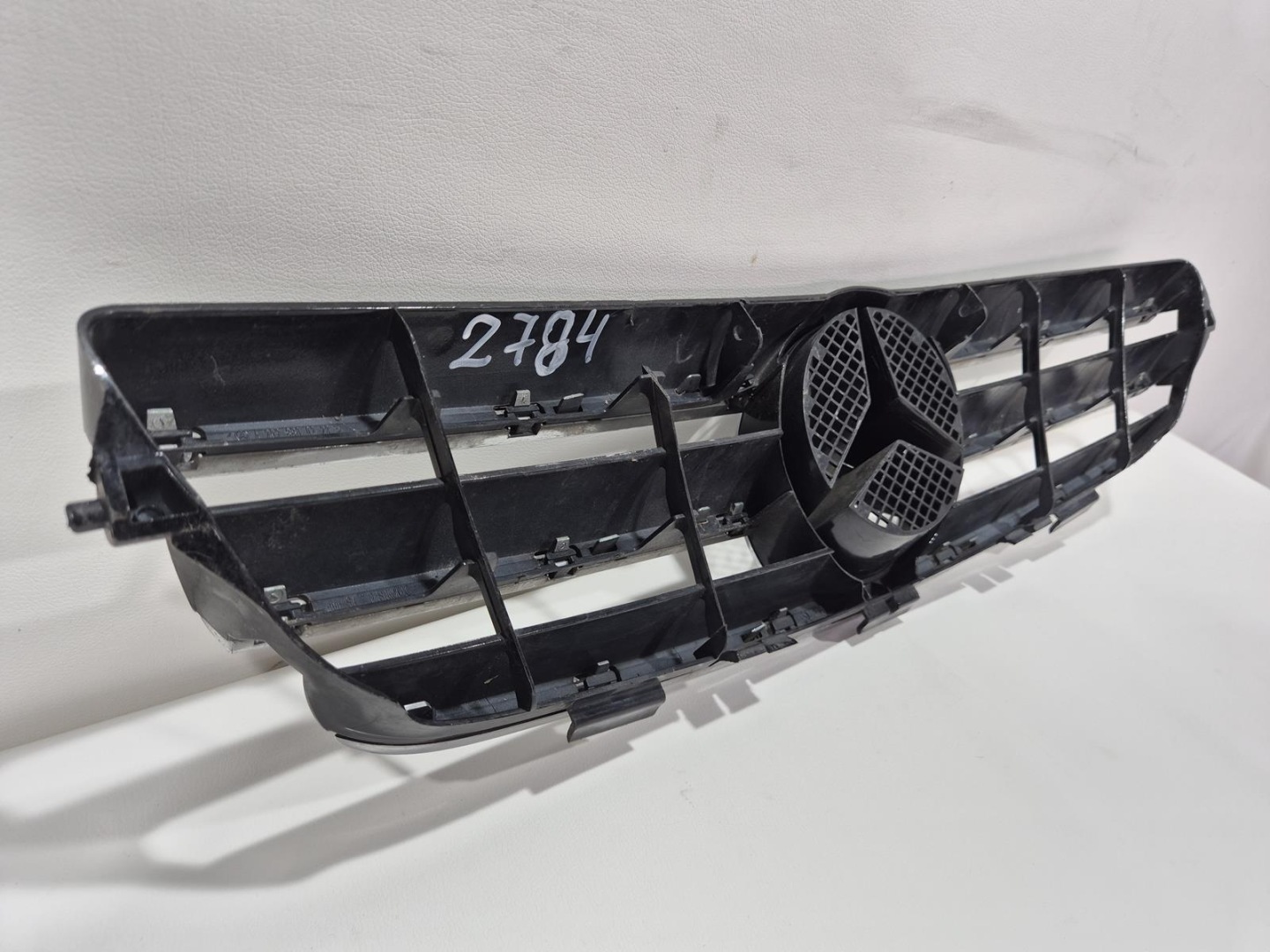 Mercedes-Benz CLK-Klasse W209 Kühlergrill FRONTGRILL Kühlergitter A2098800223 - Thumbnail 8