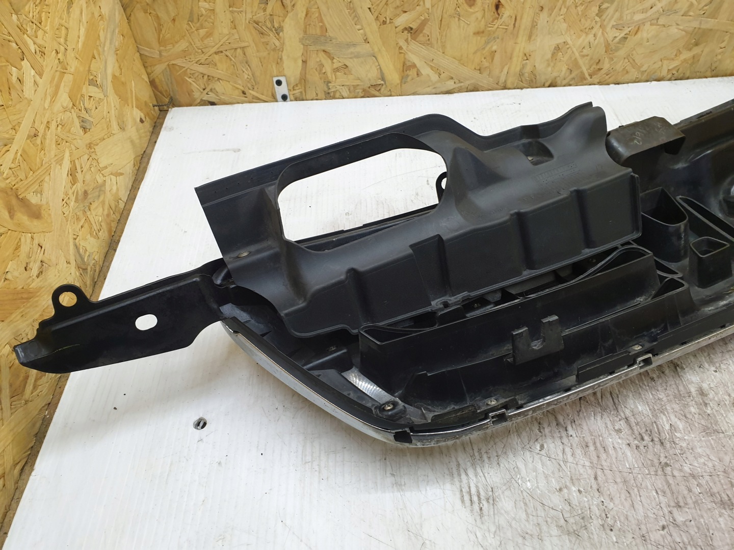 Honda Civic I SB Kühlergrill FRONTGRILL Kühlergitter - Thumbnail 8