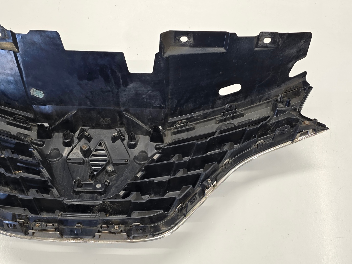 Renault Kadjar RFE Kühlergrill FRONTGRILL Kühlergitter 623103685R - Thumbnail 10
