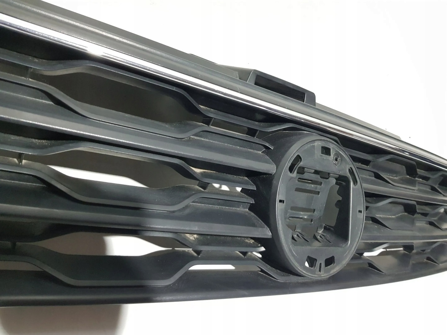 VW T-Roc A1 Kühlergrill FRONTGRILL Kühlergitter 2GA853651 - Thumbnail 4