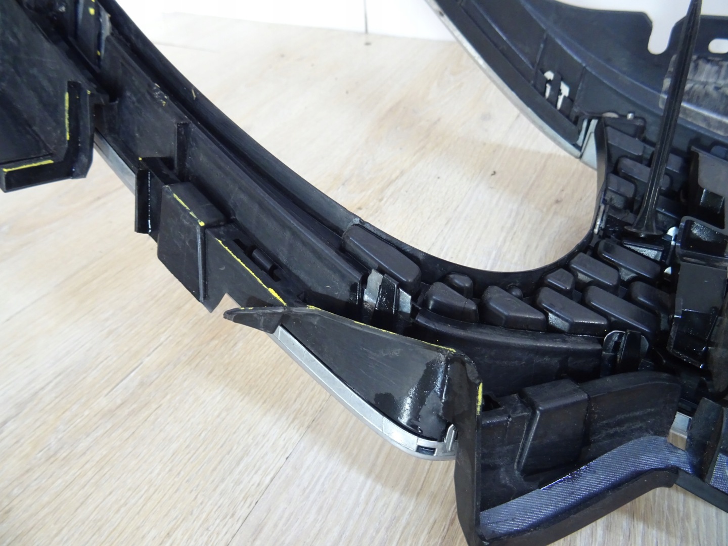 Suzuki Ignis I FH Kühlergrill FRONTGRILL Kühlergitter 7211262R0LLU - Thumbnail 12