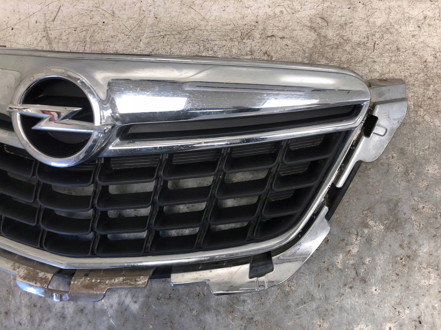 Opel Mokka Kühlergrill FRONTGRILL Kühlergitter 95391779 - Thumbnail 2