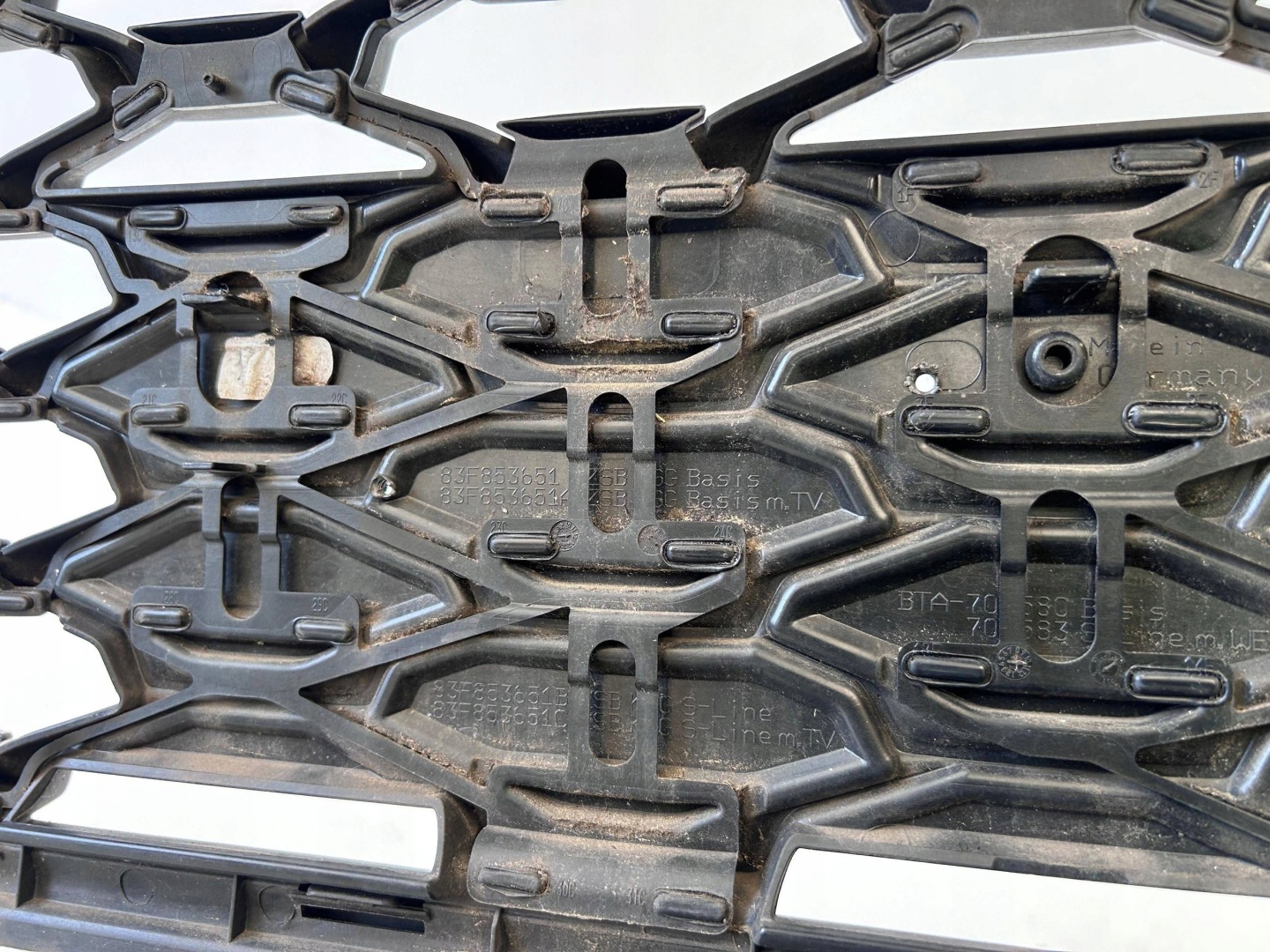 Audi Q3 Kühlergrill FRONTGRILL Kühlergitter 83F853651 - Thumbnail 7