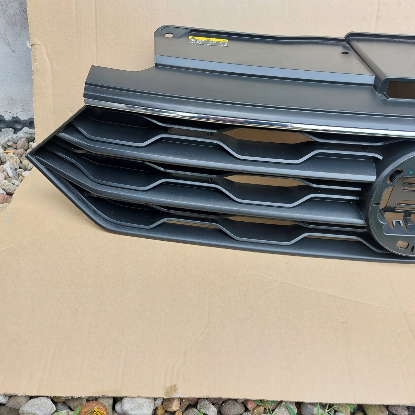 VW T-Roc A1 Kühlergrill FRONTGRILL Kühlergitter 2GA853651 - Thumbnail 3