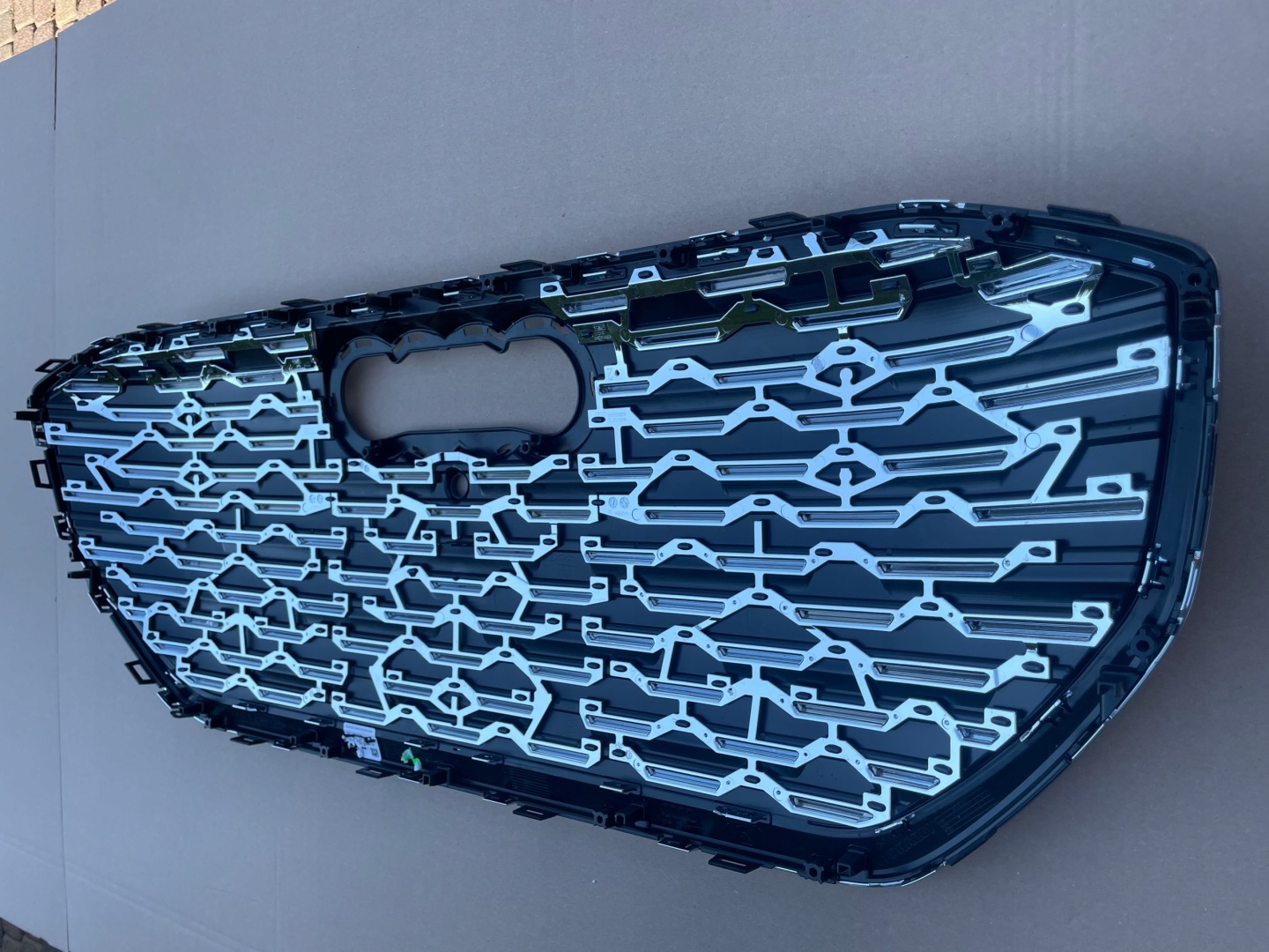 Audi Q4 Kühlergrill FRONTGRILL Kühlergitter 89A853651B - Thumbnail 6