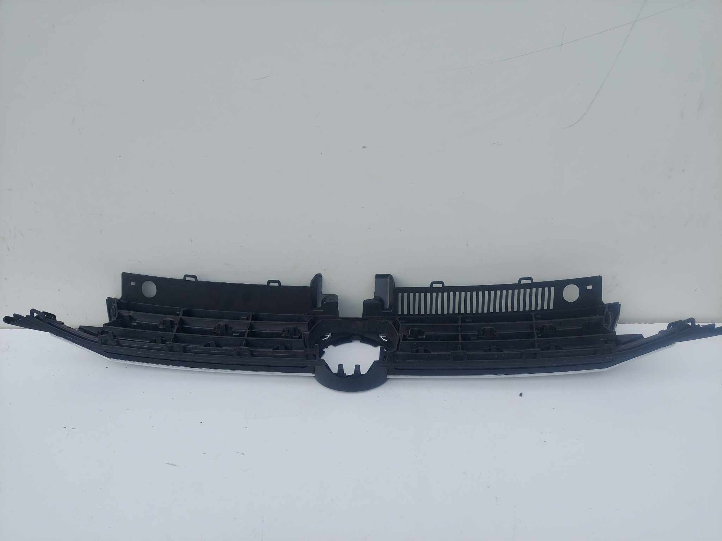 VW Touran I Kühlergrill FRONTGRILL Kühlergitter 5TD853653A - Thumbnail 6