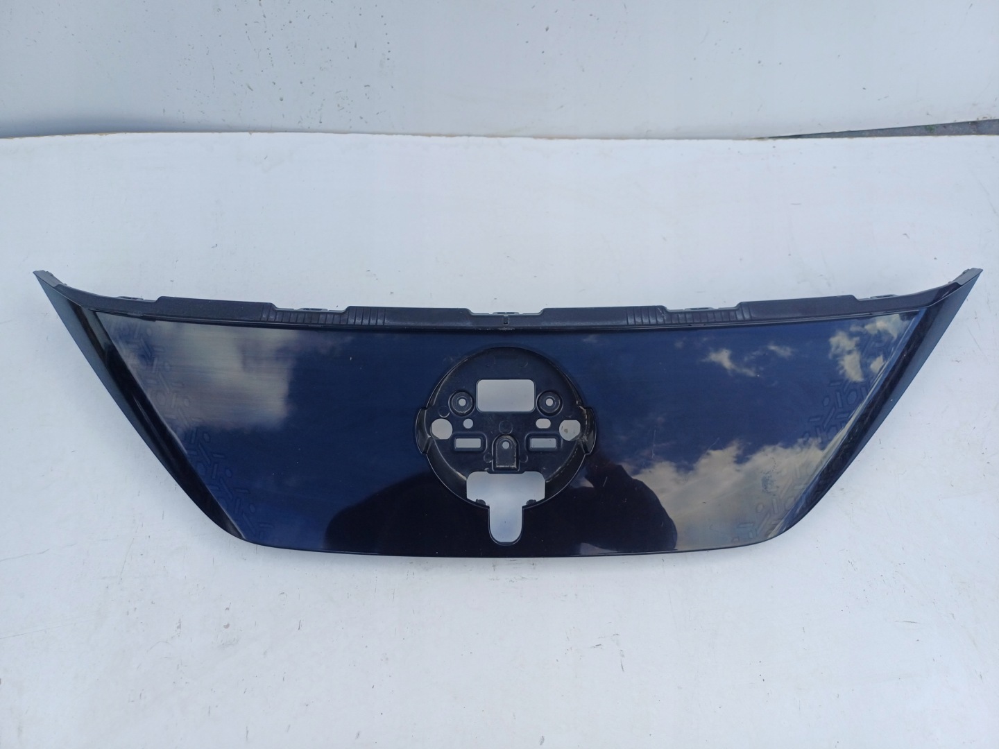 Nissan Leaf ZE0 Kühlergrill FRONTGRILL Kühlergitter 620726WK5B - Thumbnail 1