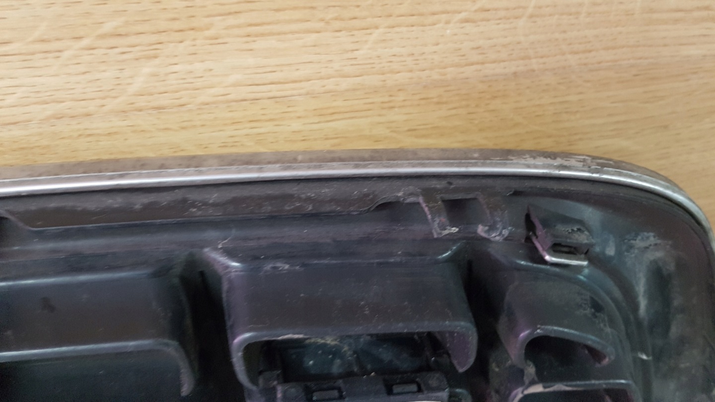 Volvo S70/V70/XC70 V70 Kühlergrill FRONTGRILL Kühlergitter 31255500 - Thumbnail 11
