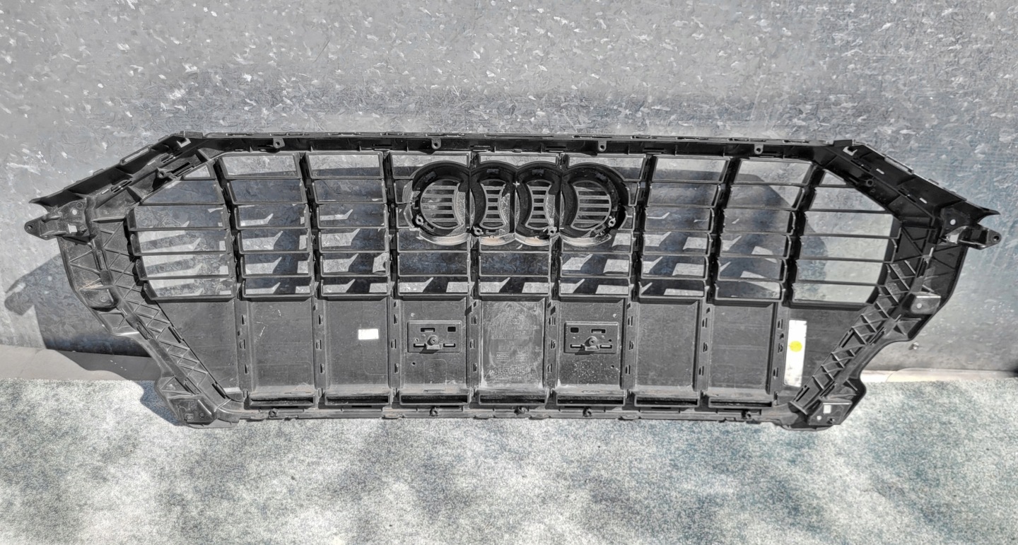 Audi Q3 Kühlergrill FRONTGRILL Kühlergitter - Thumbnail 4