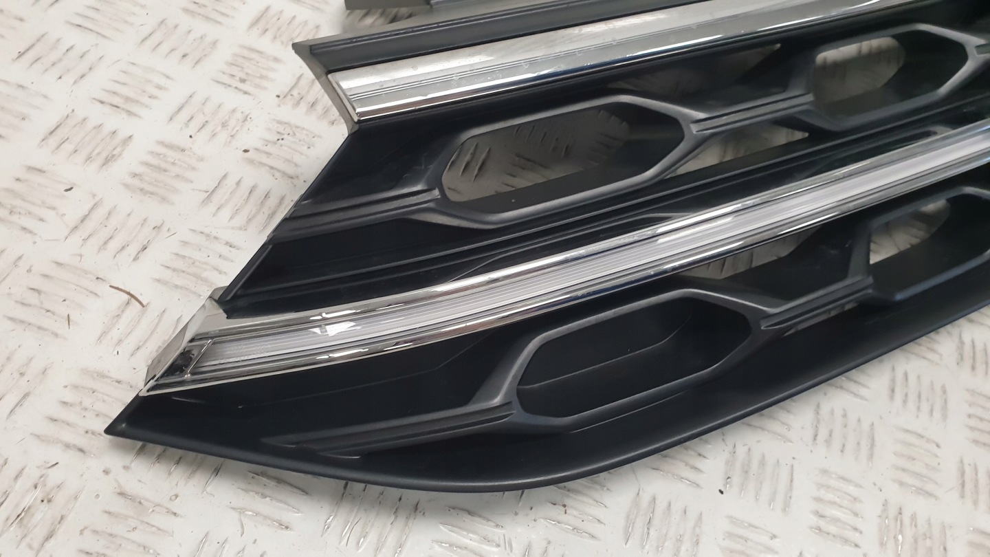 VW T-Roc A1 Kühlergrill FRONTGRILL Kühlergitter 2GA853653H - Thumbnail 7