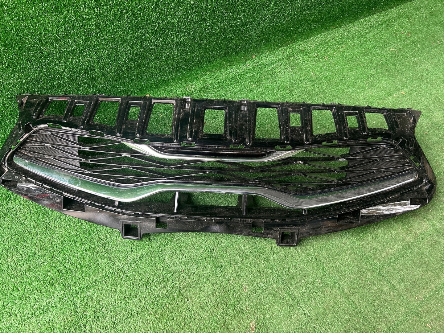 Kia Ceed CD Kühlergrill FRONTGRILL Kühlergitter - Thumbnail 1
