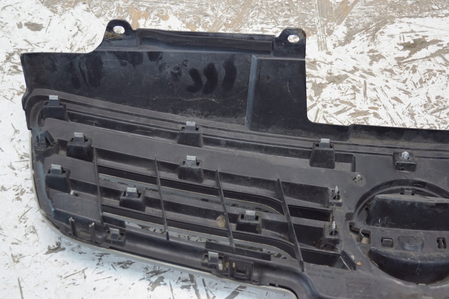 Nissan Qashqai J10 Kühlergrill FRONTGRILL Kühlergitter 62310EY10A - Thumbnail 12