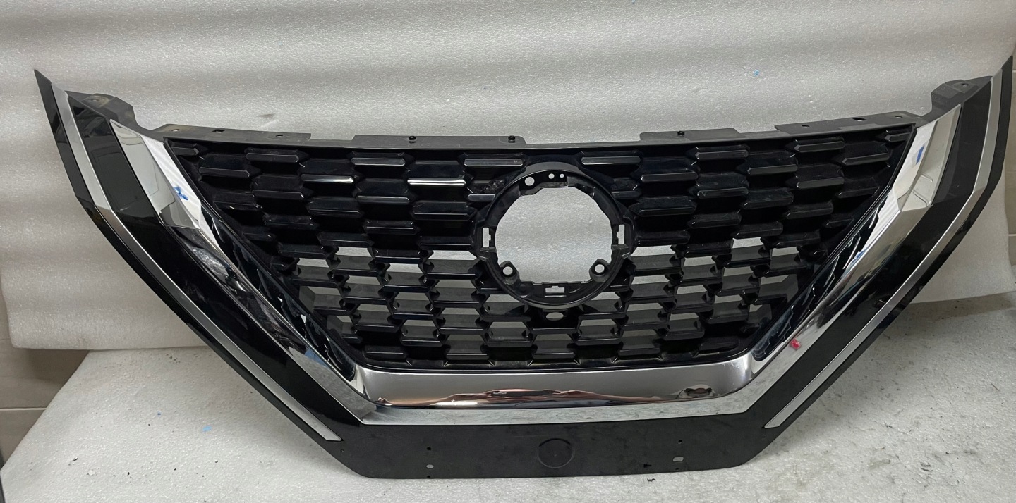 Nissan Qashqai J12 Kühlergrill FRONTGRILL Kühlergitter - Thumbnail 1