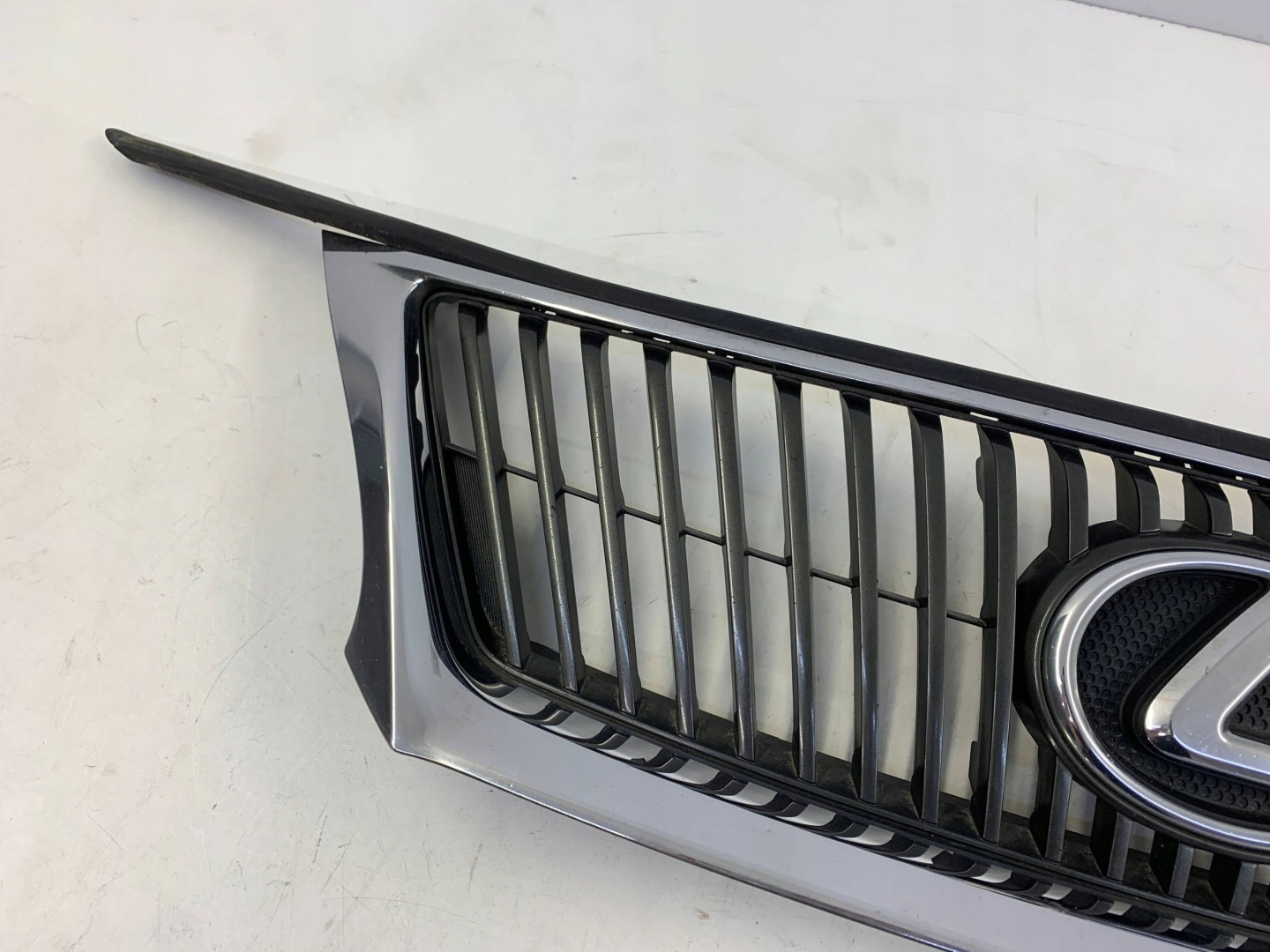 Lexus IS XE3 Kühlergrill FRONTGRILL Kühlergitter 5311253070 - Thumbnail 5
