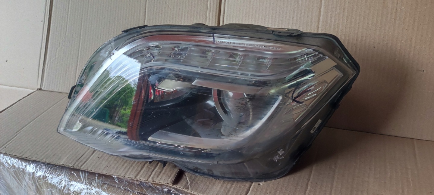 Frontscheinwerfer Mercedes-Benz C-Klasse W204 A2048201539 LED Links Headlight - Thumbnail 1