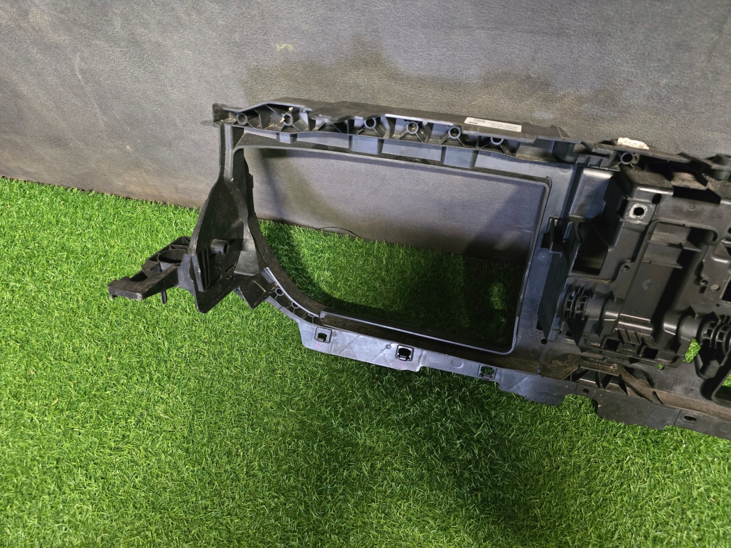 BMW X1 U11 Kühlergrill FRONTGRILL Kühlergitter 7011116 - Thumbnail 7
