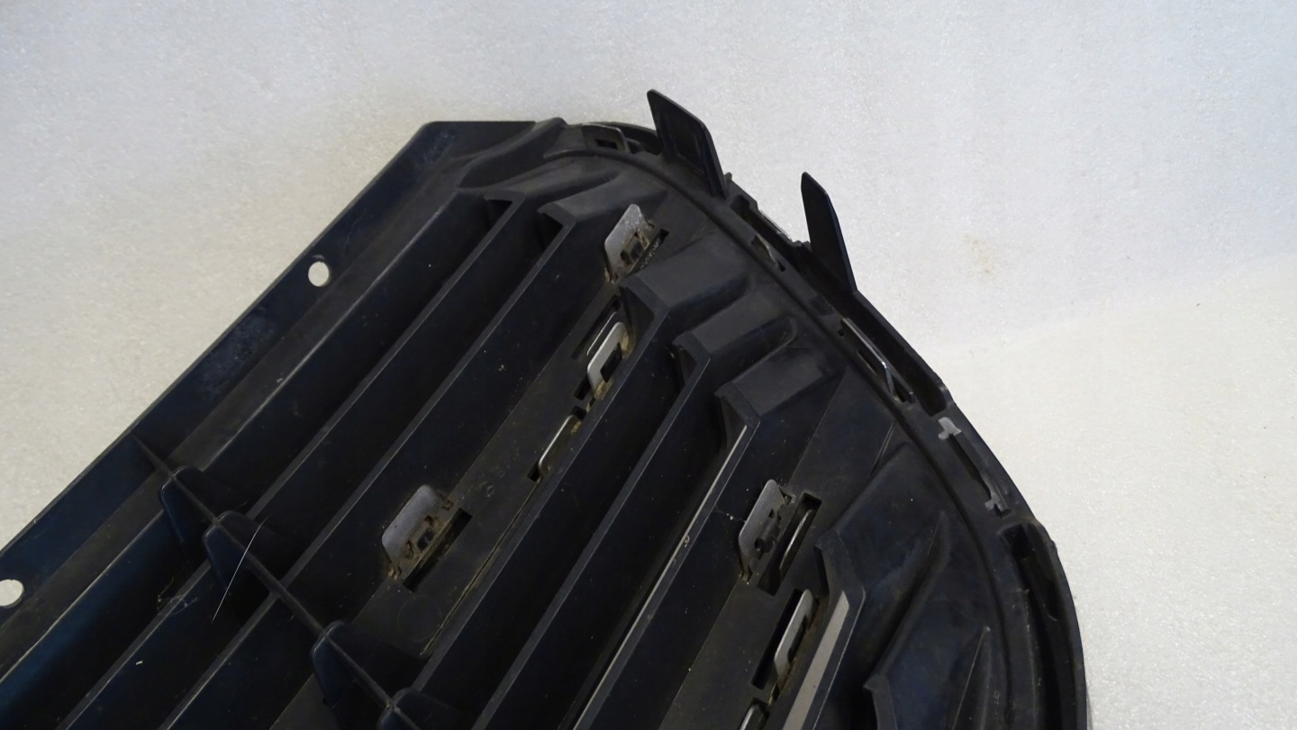 Mercedes-Benz Vito W447 Kühlergrill FRONTGRILL Kühlergitter A4478880123 - Thumbnail 8