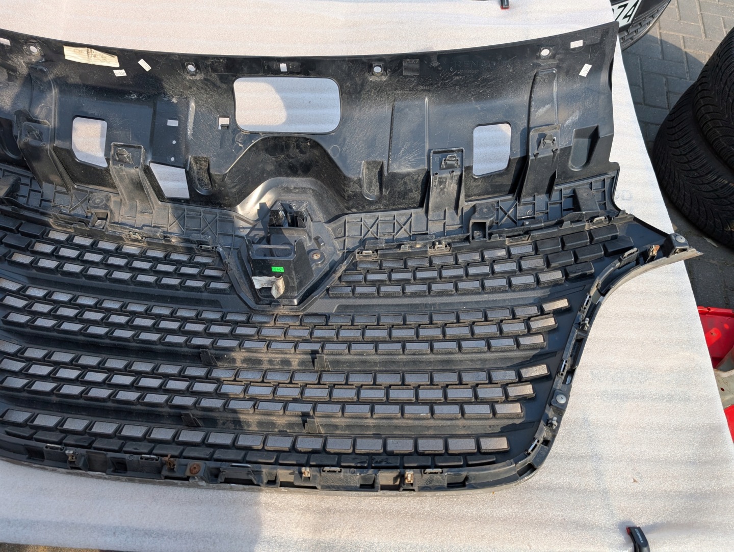 Renault Master II Kühlergrill FRONTGRILL Kühlergitter 628959833R - Thumbnail 11
