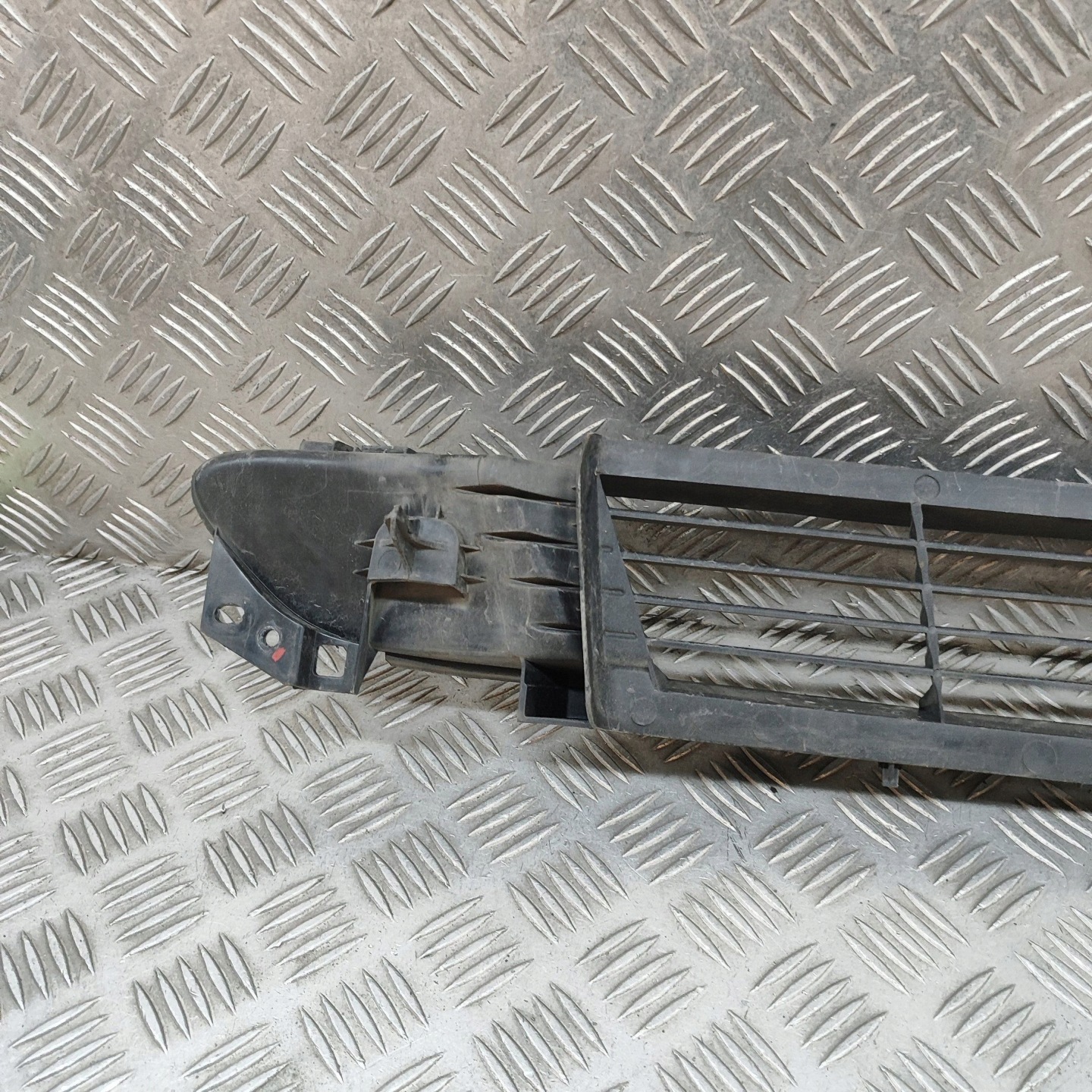 Tesla Model 3 003 Kühlergrill FRONTGRILL Kühlergitter 108592700C - Thumbnail 3