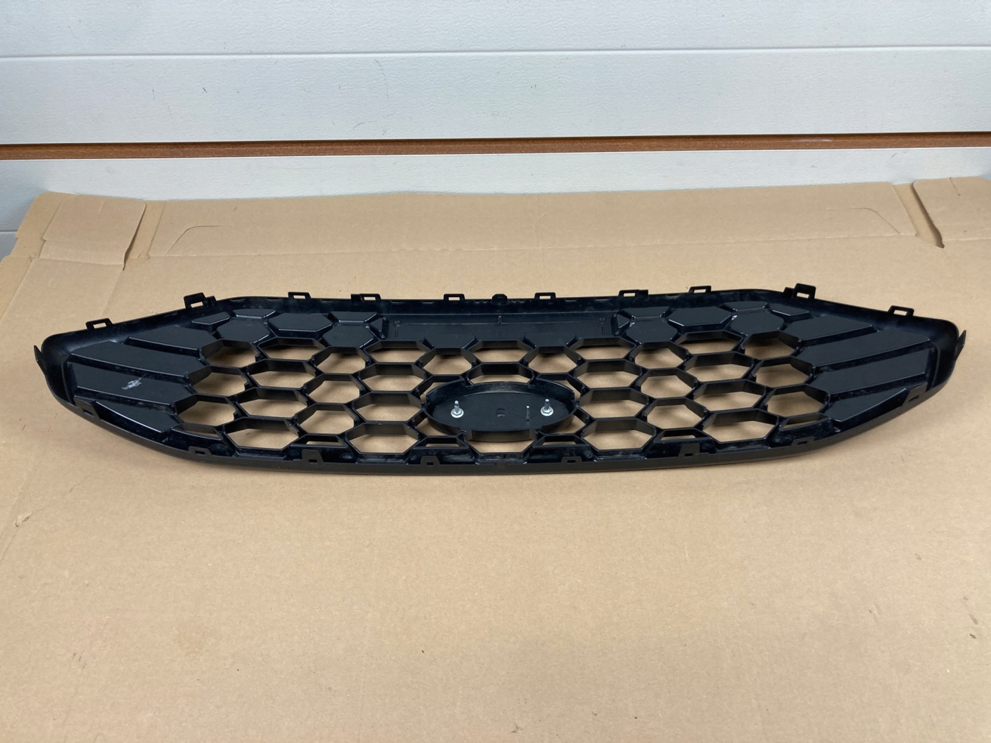 Ford Fiesta VIII Mk8 Kühlergrill FRONTGRILL Kühlergitter N1BB8200D6 - Thumbnail 7