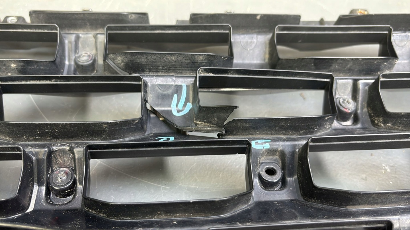 Hyundai Santa Fe TM Kühlergrill FRONTGRILL Kühlergitter 86352S1610 - Thumbnail 8