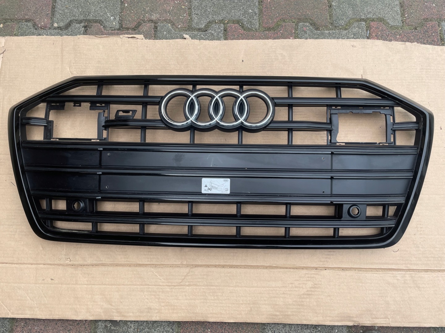 Audi 4K0 Kühlergrill FRONTGRILL Kühlergitter 4K0853651E - Thumbnail 1