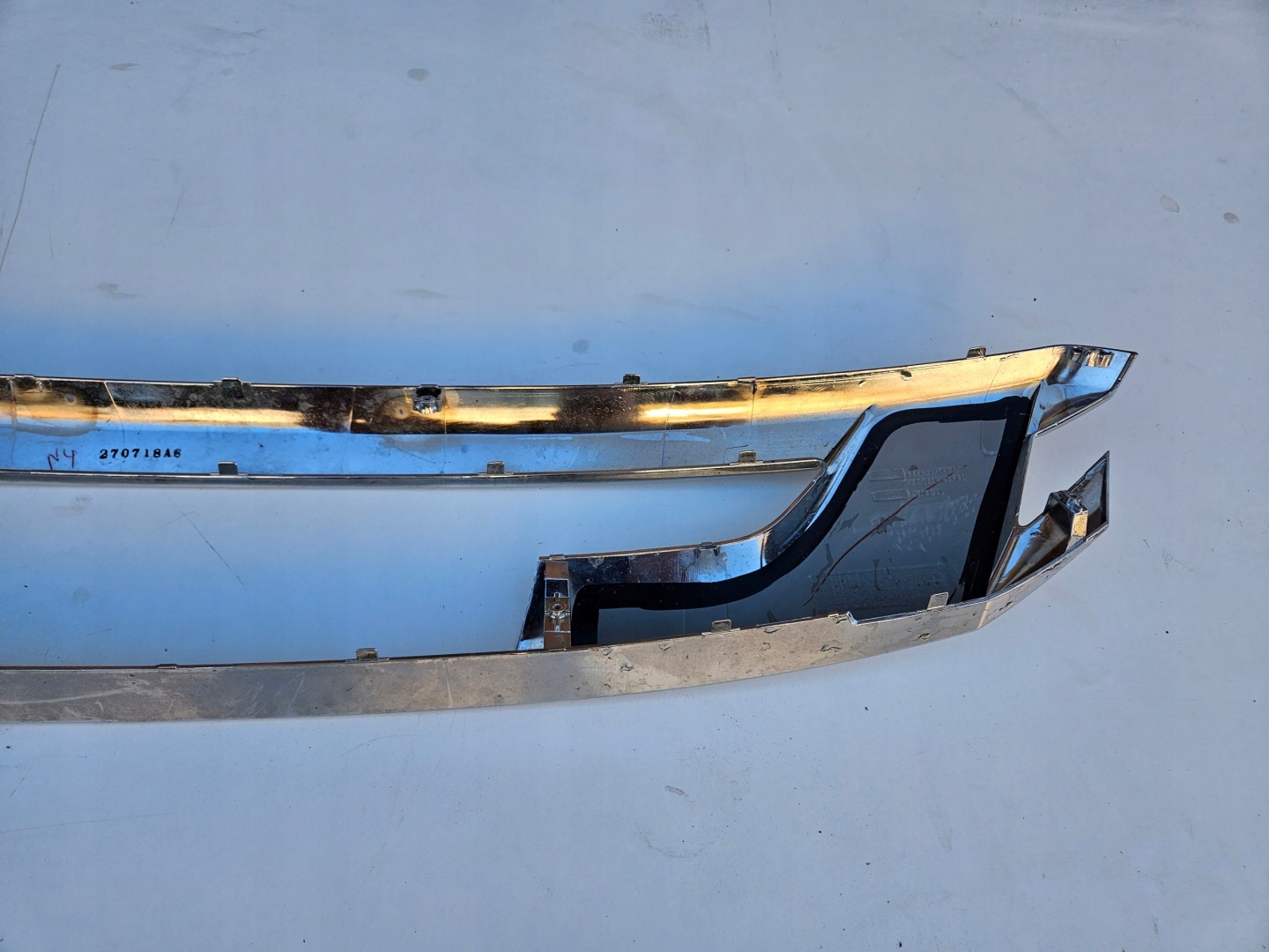 Isuzu D-Max I Kühlergrill FRONTGRILL Kühlergitter - Thumbnail 3